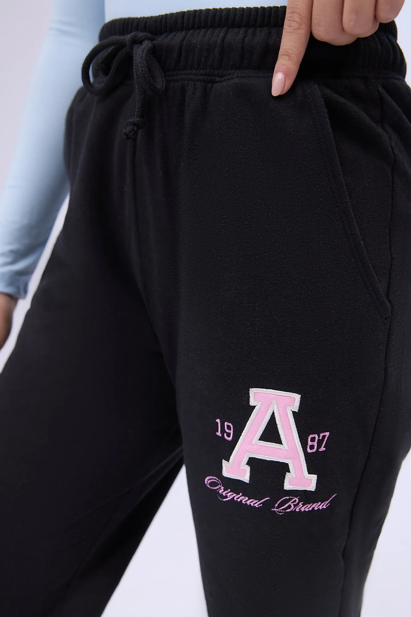 AERO Mid Rise Boyfriend Jogger