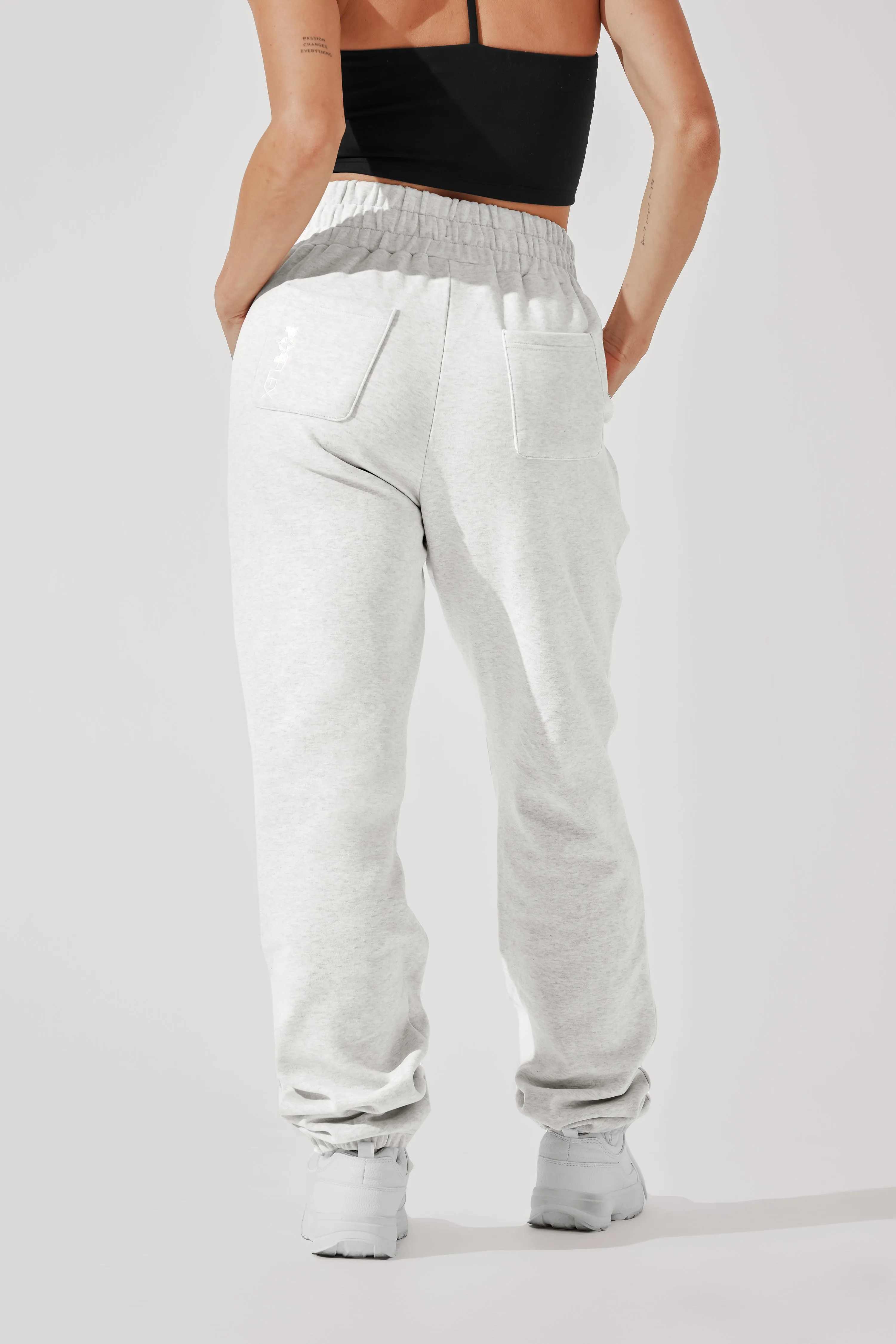 Ooey Gooey Sweatpant - Light Heather Grey