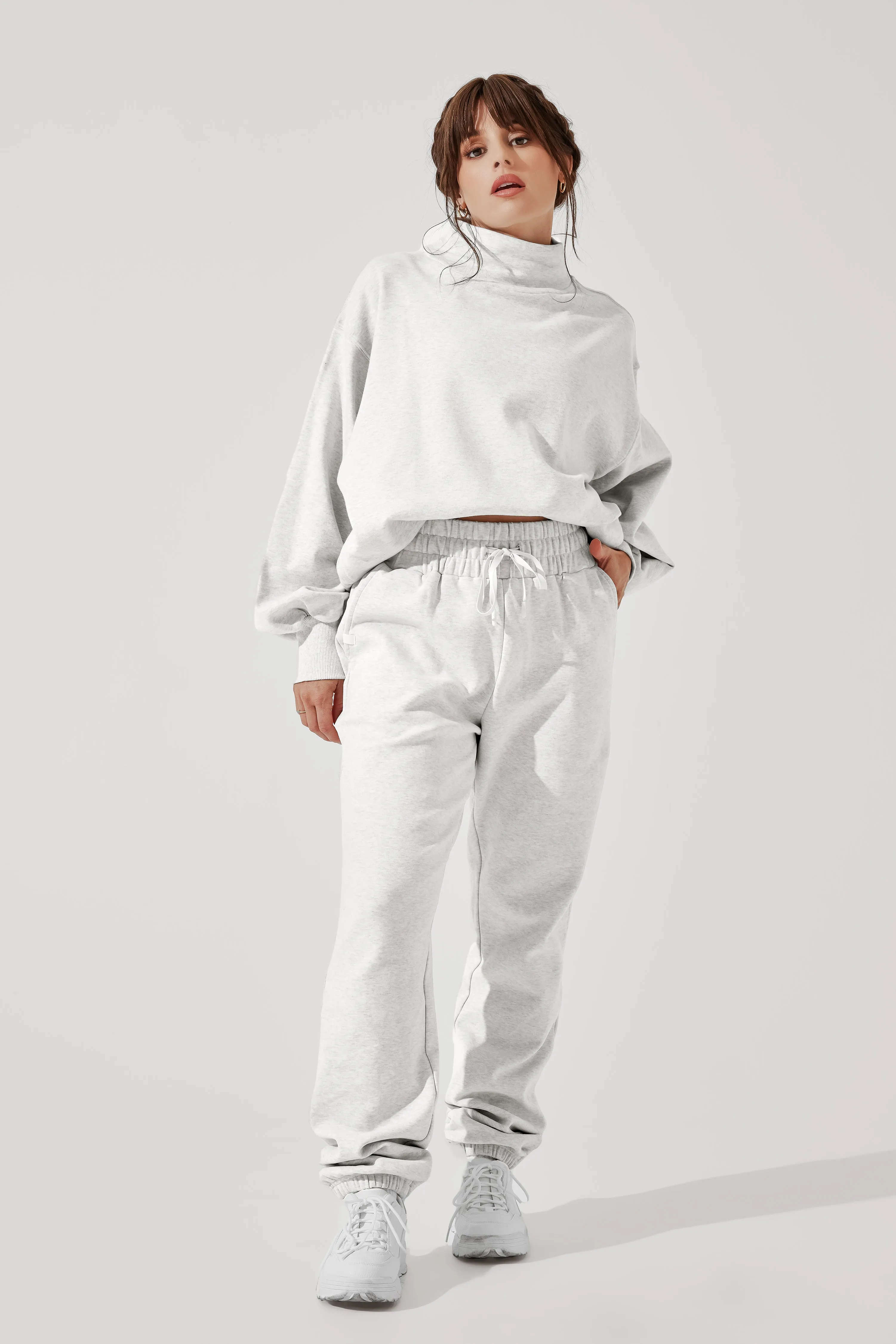 Ooey Gooey Sweatpant - Light Heather Grey