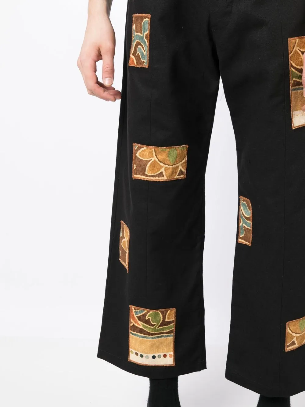 Patch-Detail Cropped Trousers