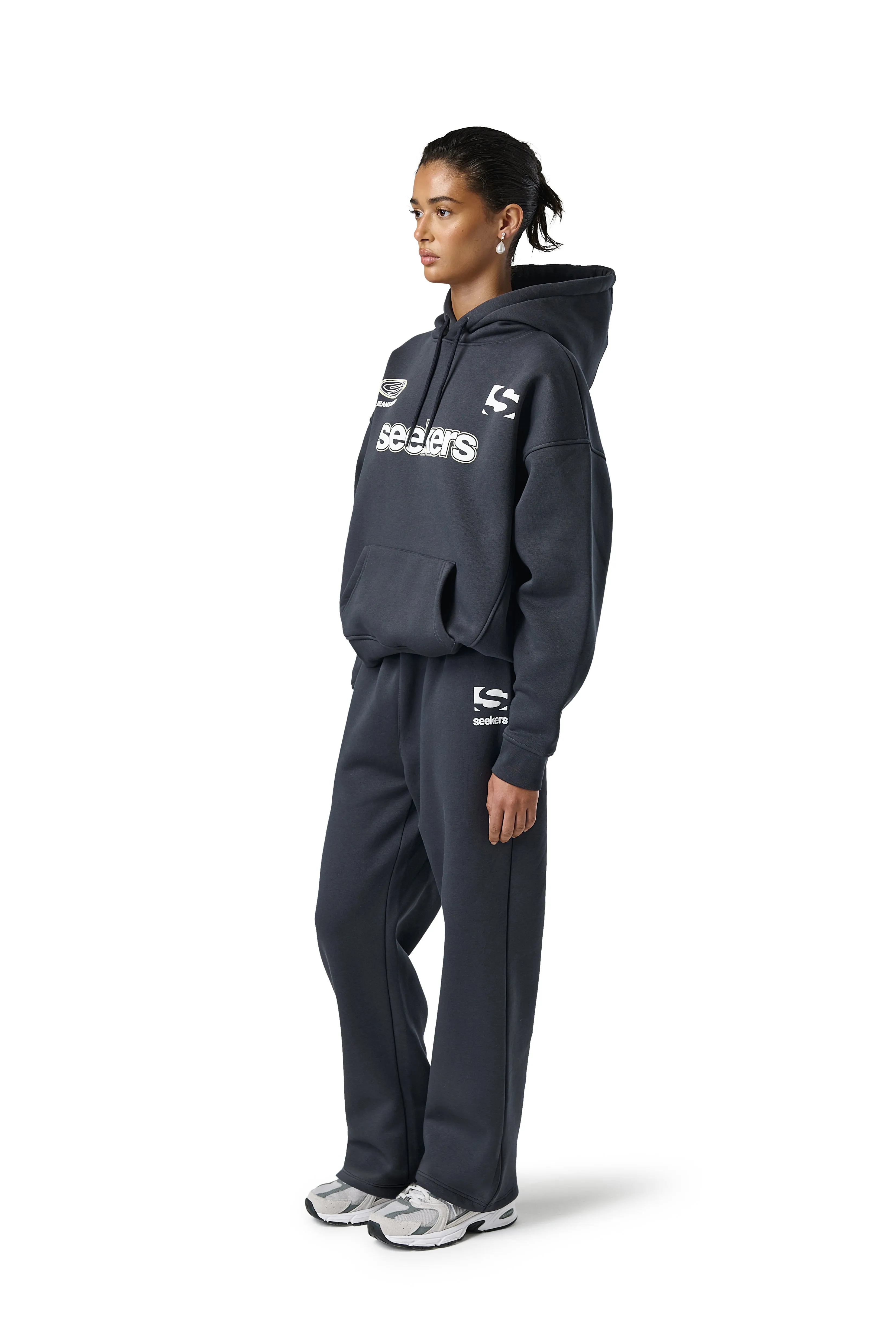 Seekers Motif Wide Leg Sweatpants in Skipper